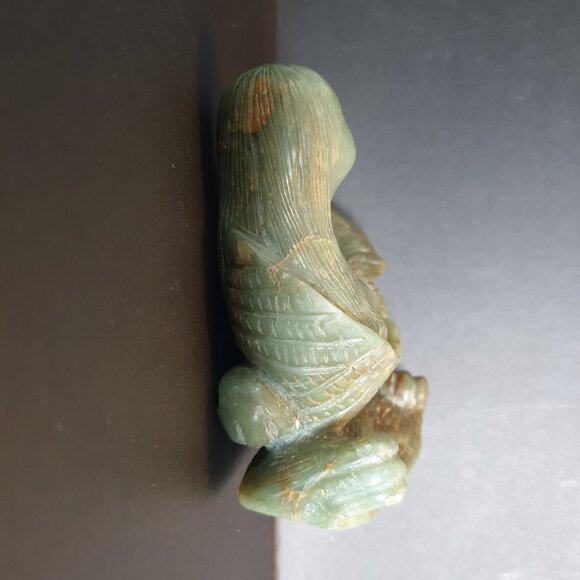 Rare Vintage Hand-Carved Chinese Jade Mermaid & Fish Sculpture 2.5 lbs & 6'' - Picture 6 of 11
